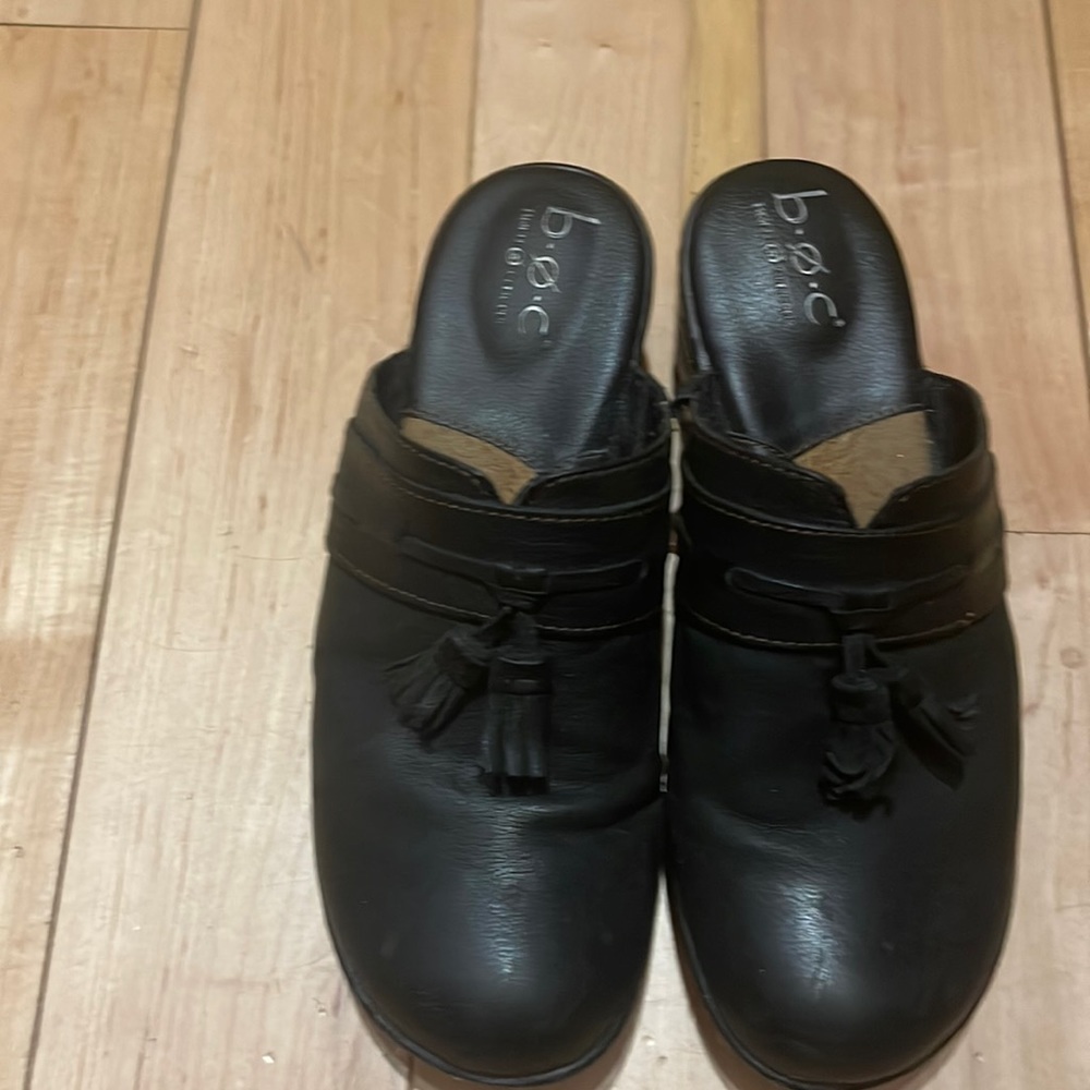 Born Concept size 9 M Black Clogs